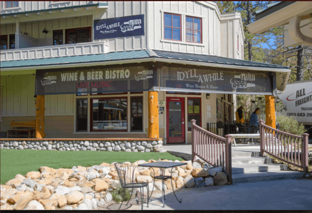 Super Bowl Sunday at Idyll-Awhile